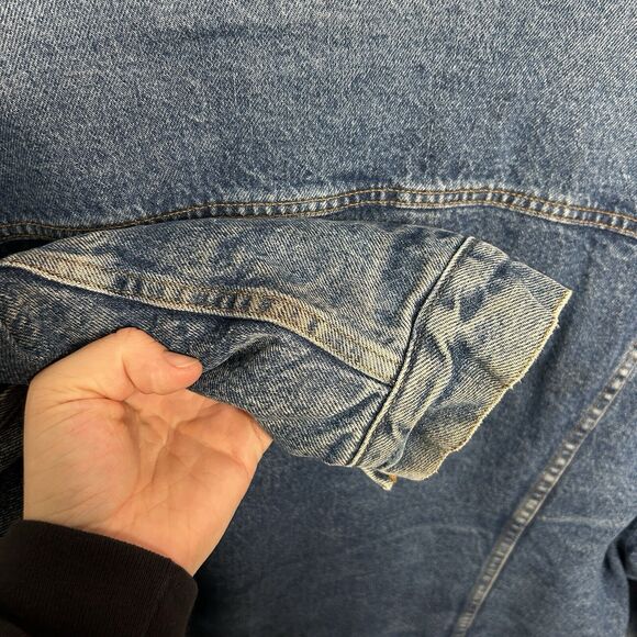Vintage Levi’s Sherpa Lined Denim Trucker Jacket 70608 0216 - Picture 4 of 7